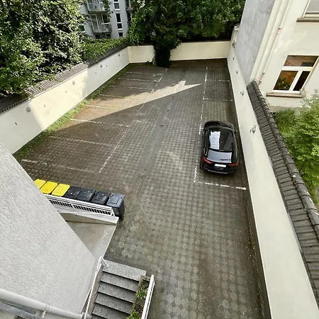 Zentral Und Ruhig - Gut Ausgestattete Mit Balkon Fuer 1-3 Personen Wuppertal