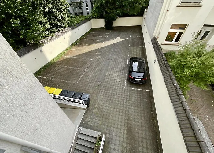 Zentral Und Ruhig - Gut Ausgestattete Mit Balkon Fuer 1-3 Personen Wuppertal